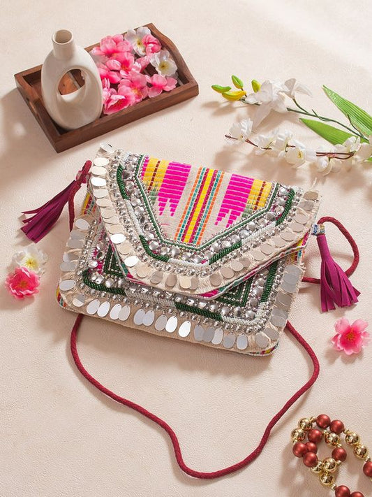 Discover the Ultimate Accessory: Banjara Boho Bags and How to Style Them