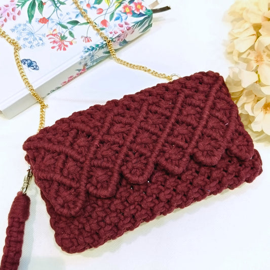 Wine Twist Macrame Clutch