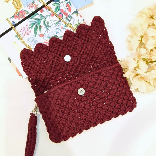 Wine Twist Macrame Clutch