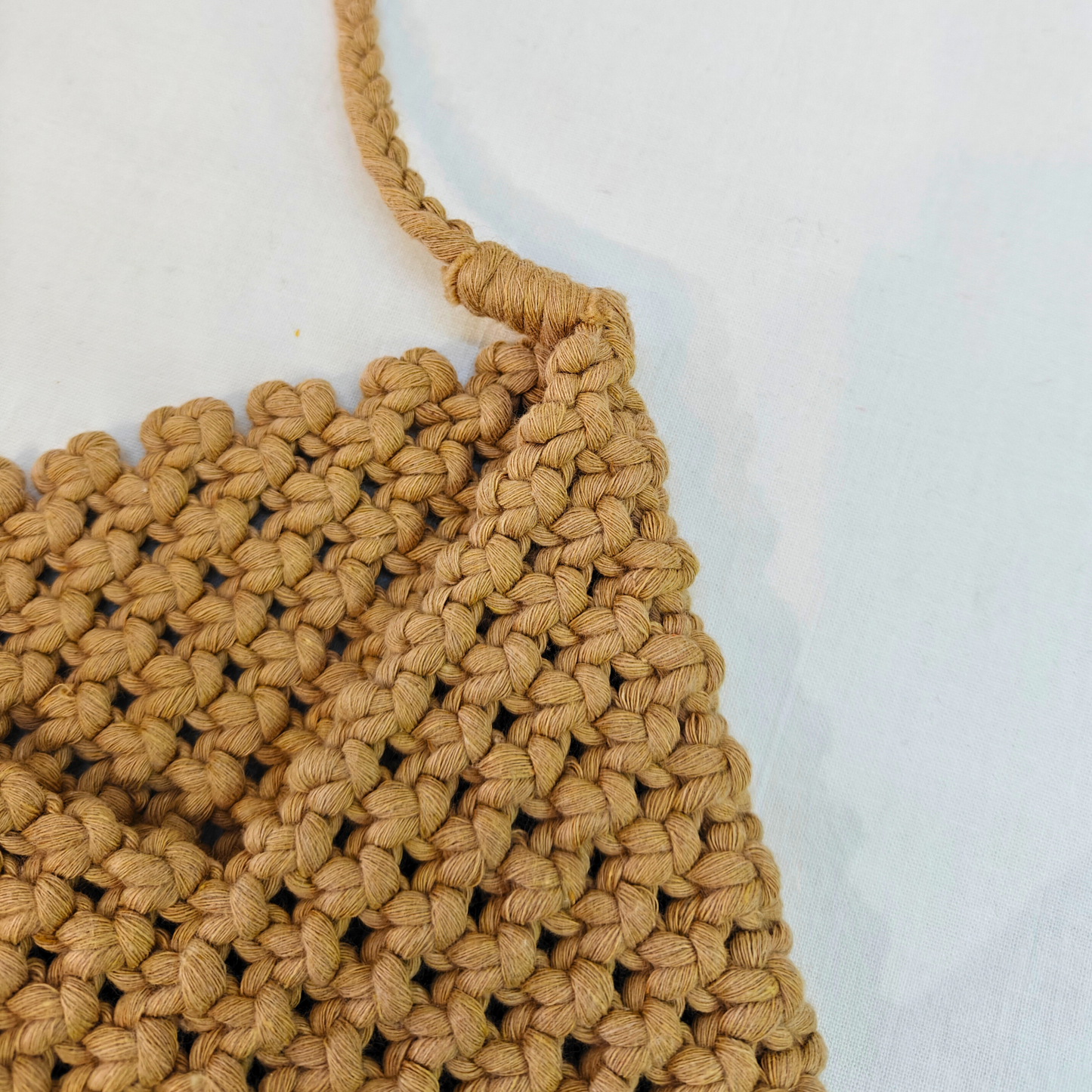 Sand Loop Mobile Sling Macrame Pouch