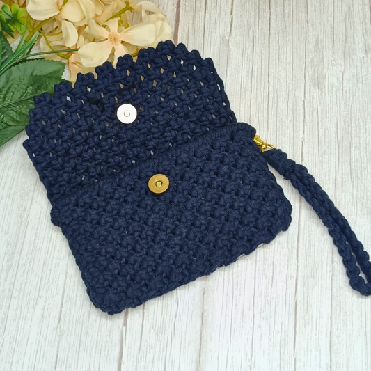 Blueberry Twist - Macrame Clutch