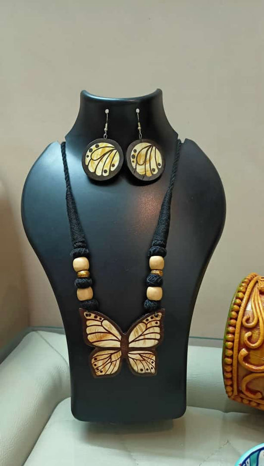 Handmade Neem Wood Butterfly Jewelry Set