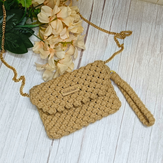 SandyMandy - Macrame Clutch