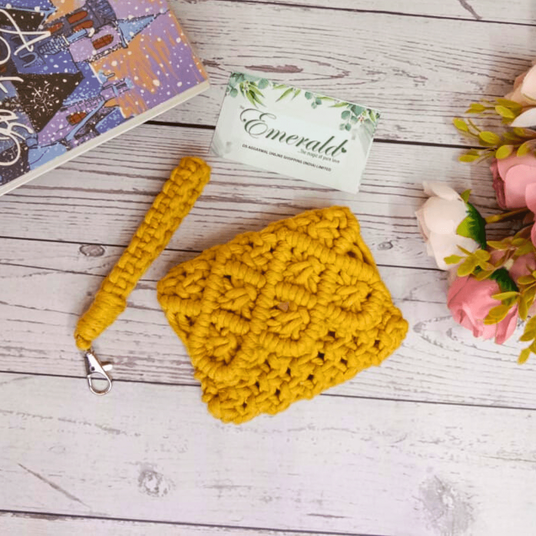 Sunflower Dew Macramé - Card Wallet