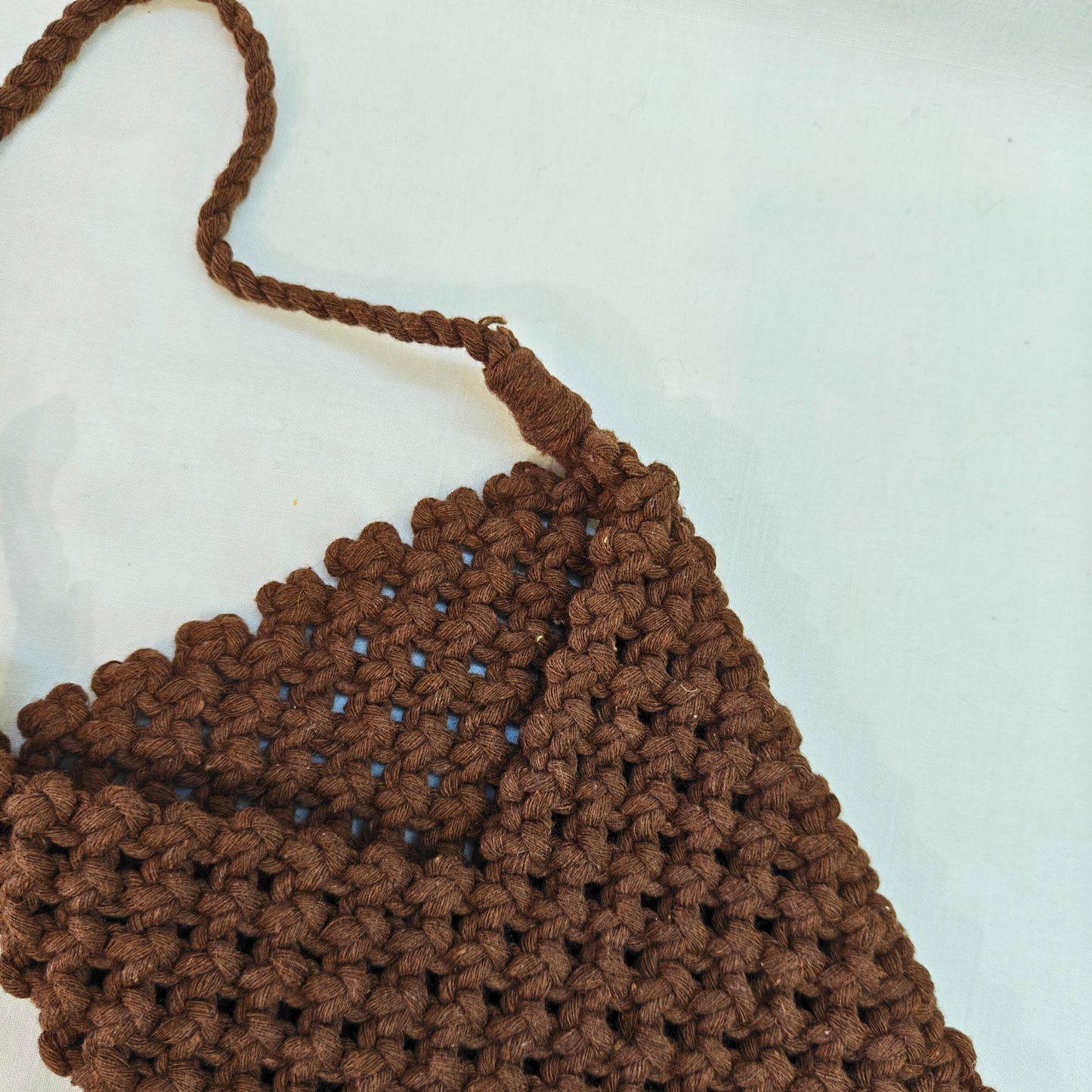 Cocoa Loop Mobile Sling Macrame Pouch