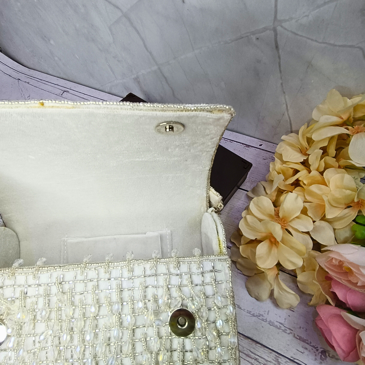 Pearl Dazzle Hangings-  Clutch