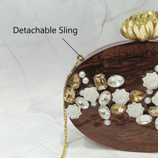 Brown Shine Allure Éclat Clutch