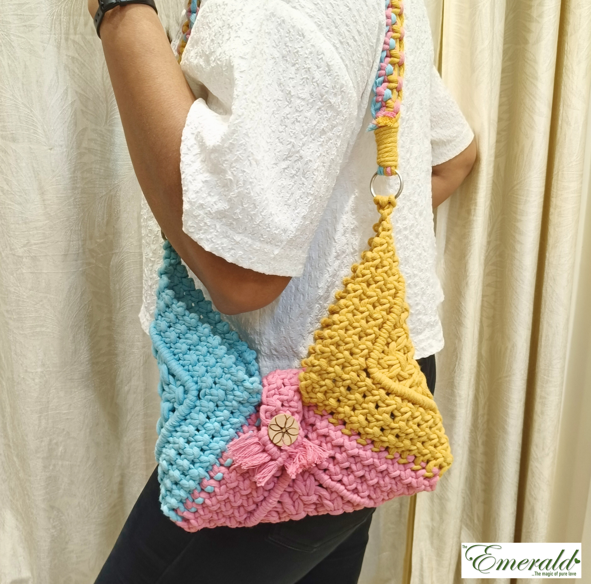 Knotty Harmony Luxe Macrame Shoulder Bag - Emerald Fashion