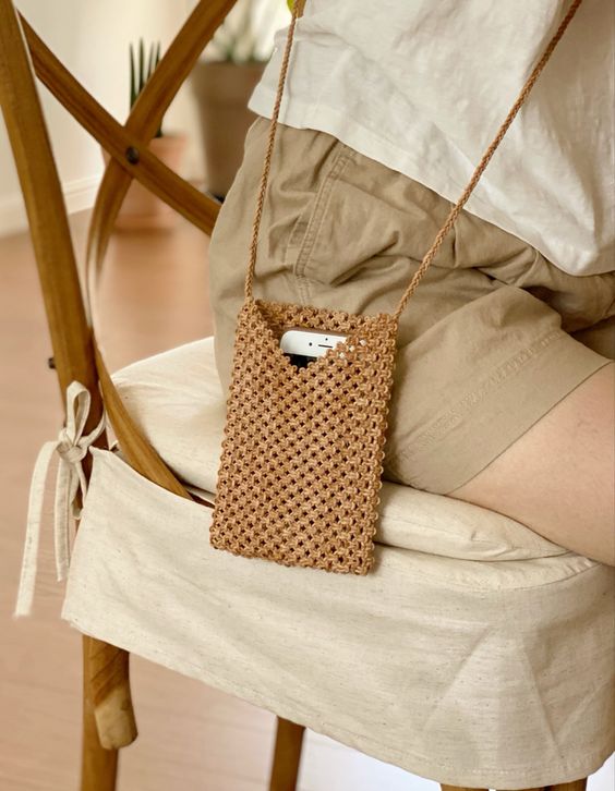 Cocoa Loop Mobile Sling Macrame Pouch