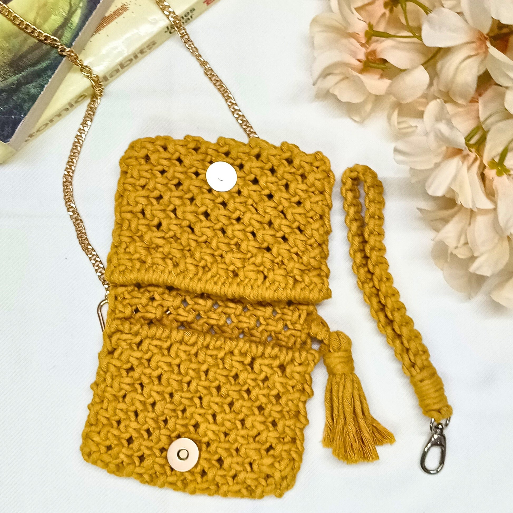 MellowMode Macramé  - Card Wallet - Emerald Fashion