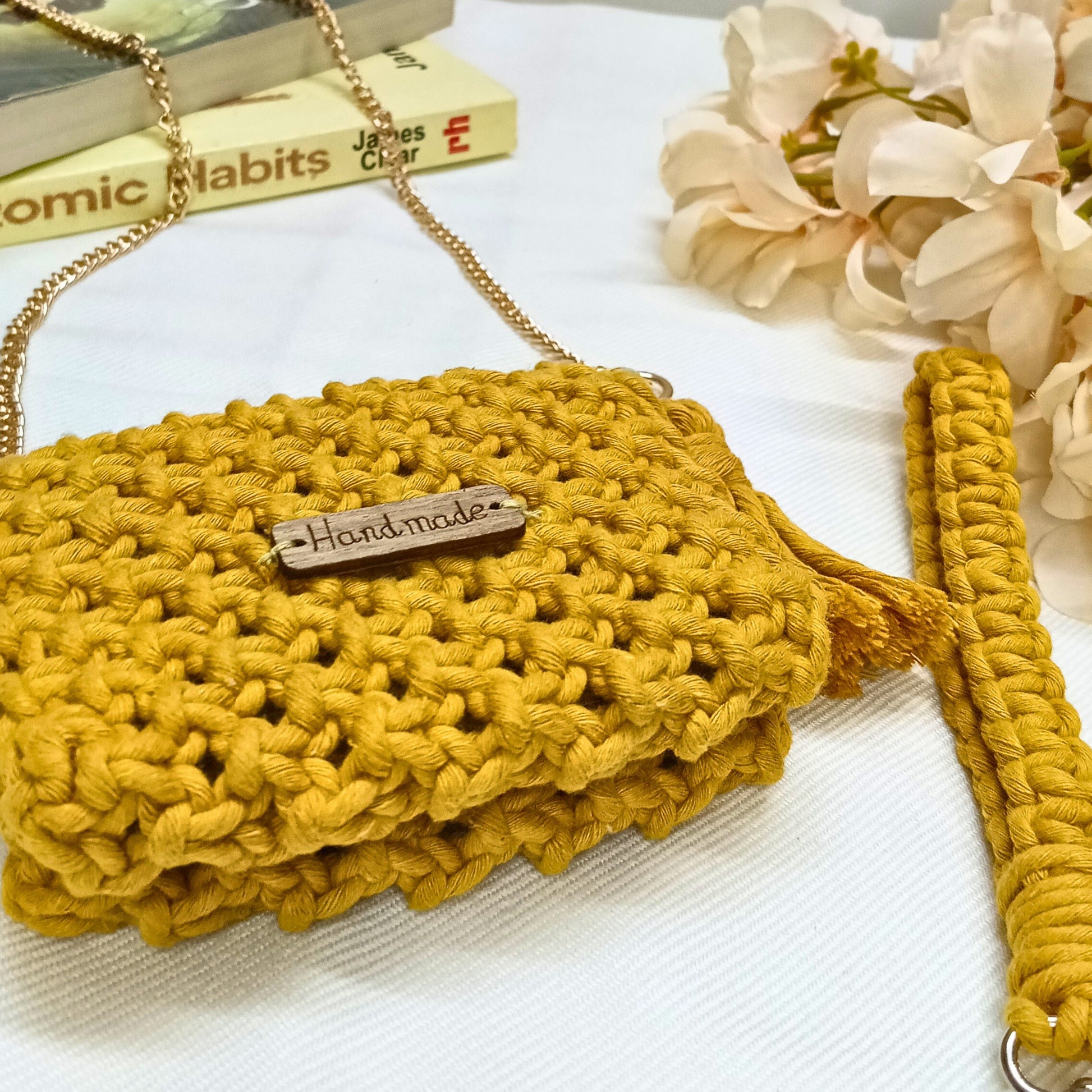 MellowMode Macramé  - Card Wallet - Emerald Fashion